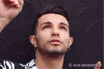 Marco Carta torna single: è finita con Sirio Campedelli, "Ci siamo lasciati dopo 7 anni" - Luce - Luce