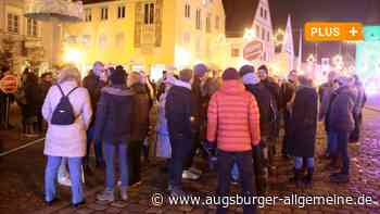 Aichach-Friedberg: Sind Corona-Spaziergänge in Aichach-Friedberg "verkappte Demos"? | Friedberger Allgemeine - Augsburger Allgemeine
