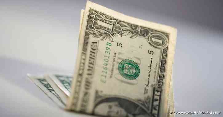 Sheriff Issues Urgent Warning Against Picking Up Folded Dollar Bills: 'This Is Very Dangerous'