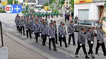 Vogelschießen Bad Segeberg: Neuer König nach drei Jahren ist Dieter Abel