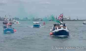 Smoke bombs and flares erupt as flotilla of UK fishermen protests over 'decimated' catch - Express