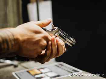 Sparatoria tra due uomini a Firenze: entrambi ricoverati, uno in gravi condizioni