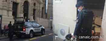 Alertaron por una amenaza de bomba en el Patio Olmos • Canal C - Canal C