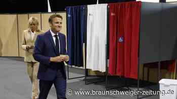 Macron-Lager steuert auf Mehrheit bei Parlamentswahl zu