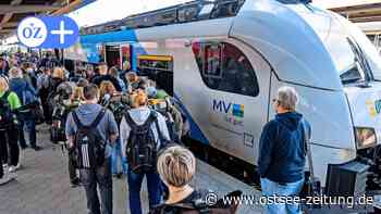 Neun-Euro-Ticket-Urlauber in Stralsund: Volle Züge, Chaos am Bahnhof - Ostsee Zeitung