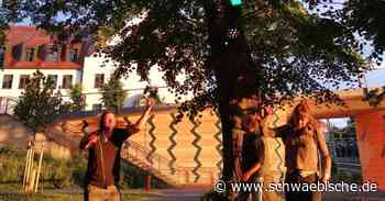 Lindau: Öffentliche Tanzfläche mit Discokugel - Schwäbische