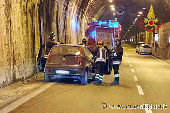 Auto a muro sotto la galleria di Solofra, giovane all'ospedale - Nuova Irpinia - Nuova Irpinia