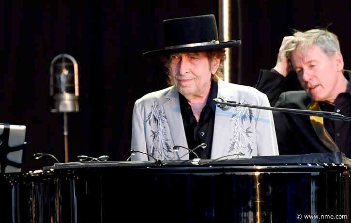 Bob Dylan covers The Grateful Dead at tour-closing gig