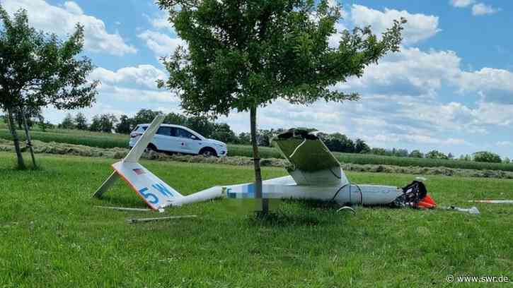 Segelflugzeug bei Bad Liebenzell notgelandet - Pilot verletzt - SWR Aktuell