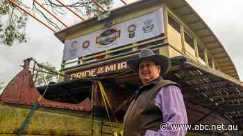 Pride of the Murray makes emotional journey to new home in Longreach