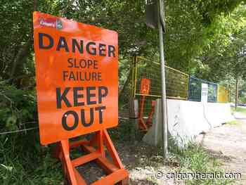 City closes McHugh Bluff pathway for at least 15 months - Calgary Herald