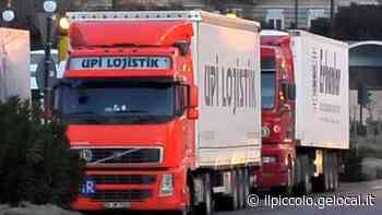 Cento firme a Campo Marzio: «Troppo traffico, si intervenga» - Il Piccolo