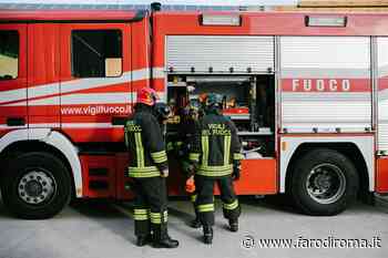Crolla edificio disabitato a Fermo - FarodiRoma - Farodiroma