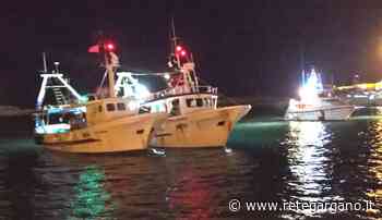 FERMO DEI PESCHERECCI DELLE MARINERIE DELL’ADRIATICO E NUOVO STATO DI AGITAZIONE. DA OGGI LE IMBARCAZIONI A STRASCICO DELLA FLOTTIGLIA DELLE MARCHE, ABRUZZO MOLISE E PUGLIA, RESTERANNO IN PORTO - Rete Gargano