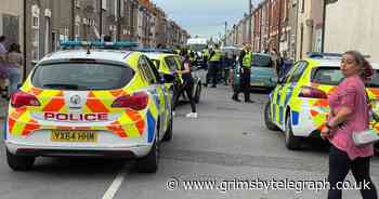Five people arrested after police officers assaulted during incident in Grimsby - Grimsby Live