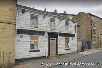 Plans to change vacant Bacup pub into two flats approved by council