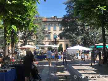 Mercatino dell'antico e concerto: è partita E...state a Merate - Prima Merate
