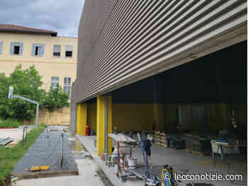 Merate, sopralluogo alla nuova palestra delle medie. Al lavoro per l'apertura a settembre - Lecco Notizie - Lecco Notizie