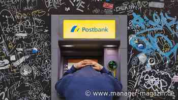 Strafzinsen: Deutsche Bank und Postbank kündigen Ende der Negativzinsen an