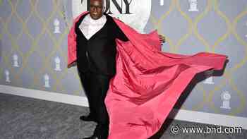 Tonys Latest | ‘Six’ wins first award of the night - Belleville News-Democrat