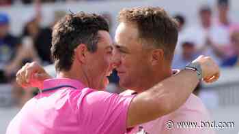 Mickelson arrives at Brookline and wild US Open week awaits - Belleville News-Democrat