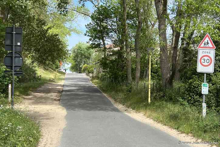 Zwangere vrouw verliest baby in nasleep banale aanrijding, zowel bestuurder als slachtoffer veroordeeld door rechter “omdat ze niet op voetpad wandelde”