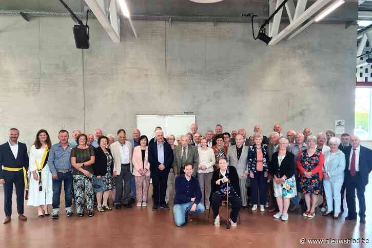 Jubilarissen in de bloemetjes gezet