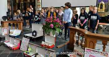 Vom Leichenwagen zum Sarg: An dieser Grundschule gehört Trauerarbeit zum Leben dazu
