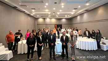 Capacita a afiliados la Canirac Ensenada - El Vigia.net