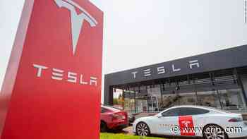 Tesla is trying an old trick to boost its stock. It may not work