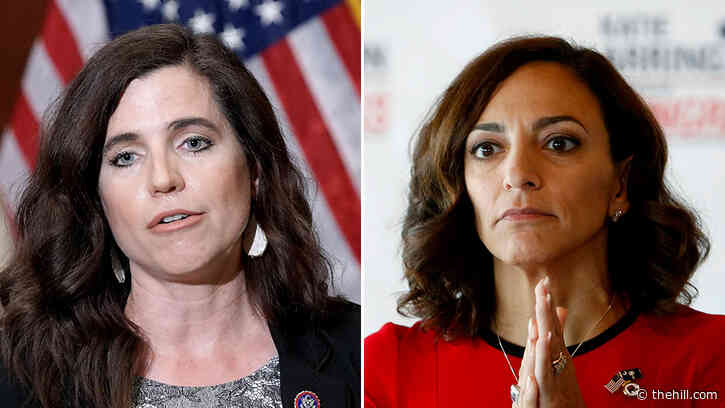 Trump makes last-minute pitch for Arrington in challenge to Mace in SC