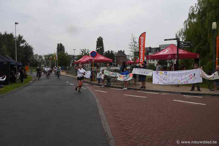 Miniroparunteams starten aan het Saske