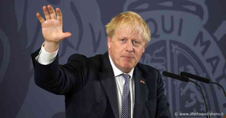 Regno Unito, respinto l’appello contro l’invio di migranti in Ruanda: i primi voli verso la partenza