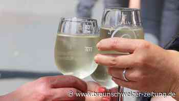 Der Nachhilfeunterricht endet nach der zweiten Flasche Wein