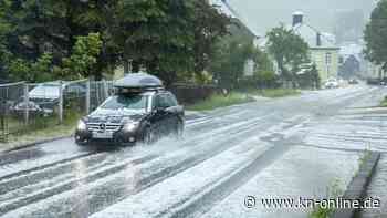 Winterlandschaften im Sommer: Hagel färbt Teile Thüringens und Sachsens weiß