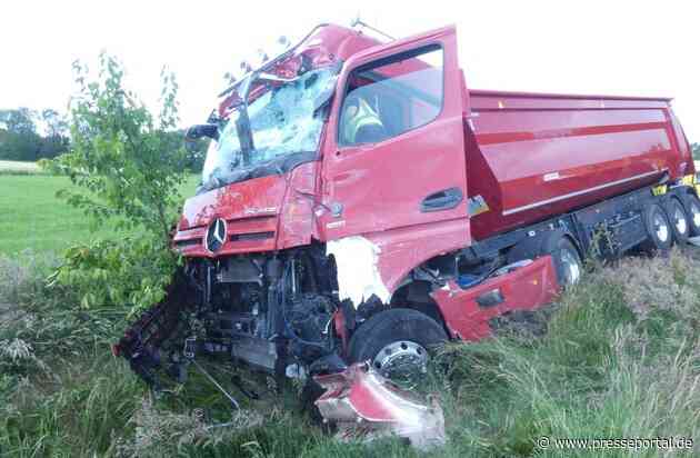 POL-OL: Verkehrsunfall mit vollbeladenem Sattelzug