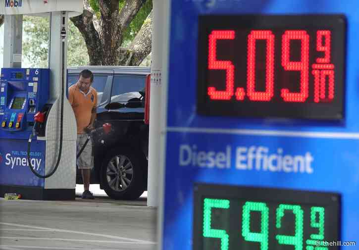 White House takes new look at federal gas tax holiday