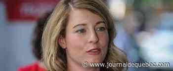 Présence du Canada à une fête à l’ambassade de Russie: «Inacceptable», estime Joly