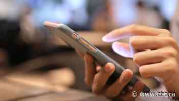 Government shutting down COVID Alert app, sources say