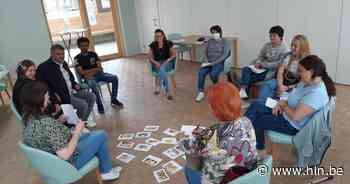 Anderstaligen kunnen ook in zomervakantie Nederlands bijschaven | Kortemark | hln.be - Het Laatste Nieuws