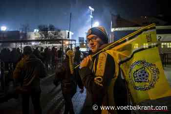 🎥 Maand na gemiste promotie bij Lokeren-Temse: "Het is jammer, maar nu moeten we enkel nog vooruit kijken" - Voetbalkrant.com