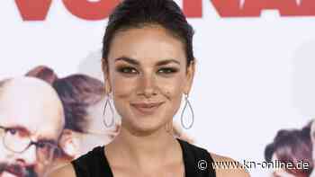 „Und dann kamst du ...“: Ex-„GZSZ“-Star Janina Uhse ist zum ersten Mal Mutter geworden