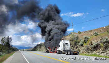 Vehicle fire blackens sky near Osoyoos - TimesChronicle.ca - Times Chronicle