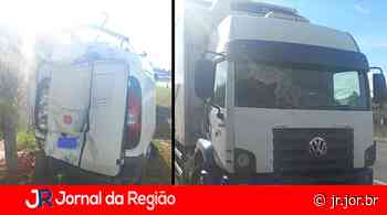 Motorista desce de furgão para arrumar escada e escapa de acidente - JORNAL DA REGIÃO - JUNDIAÍ