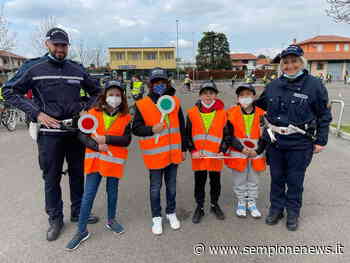 Lainate, “biciclettata” con la Polizia Locale per i bambini delle elementari | Sempione News - Sempione News