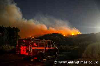 Wildfires force evacuations in Arizona and California - Ealing Times