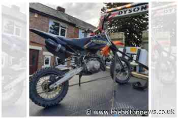 Hindley rider flees police on foot after stalling bike - The Bolton News