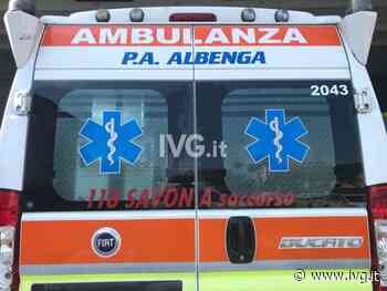 Albenga, infortunio sul lavoro in viale 8 Marzo: brutta caduta da una scala e trasporto in ospedale - IVG.it