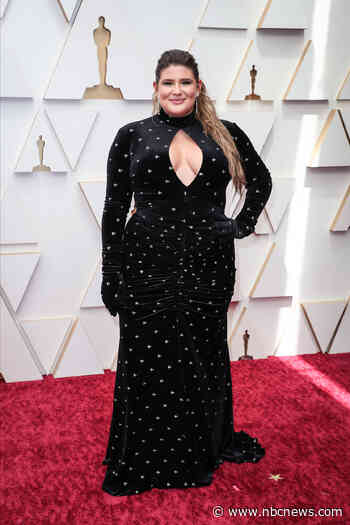 TikTok star says a ranch wouldn't allow her to ride their horses due to her weight