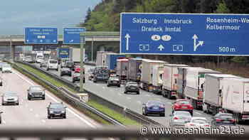 Lkw-Blockabfertigung am Dienstag: Weiter Behinderungen auf der A8 – Polizei aber „guter Dinge“